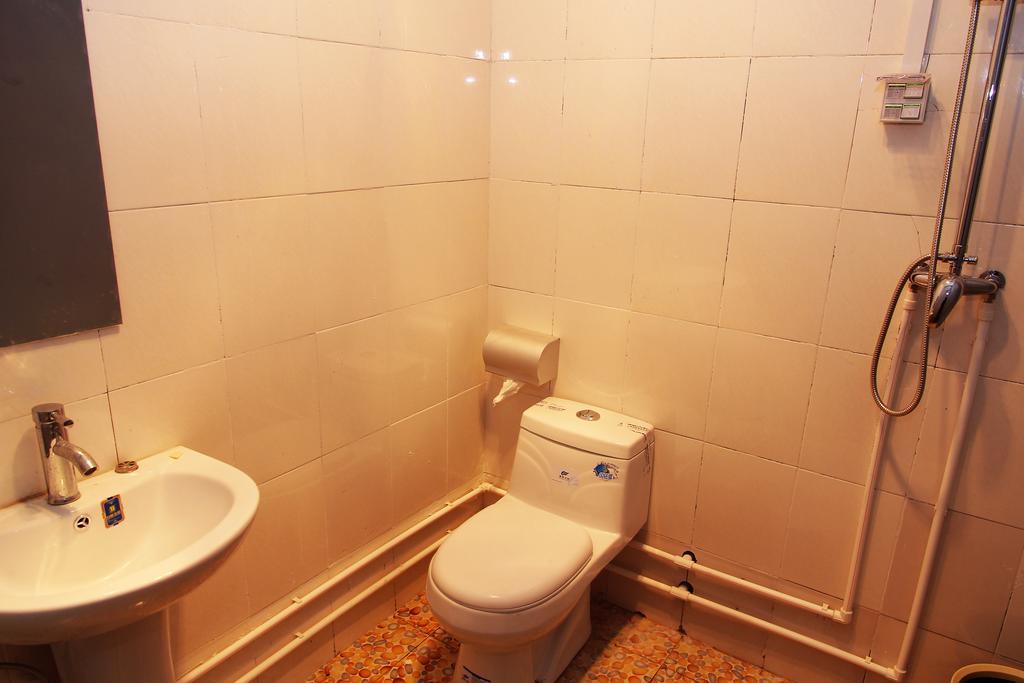 798 International Youth Hostel Jinan Quarto foto