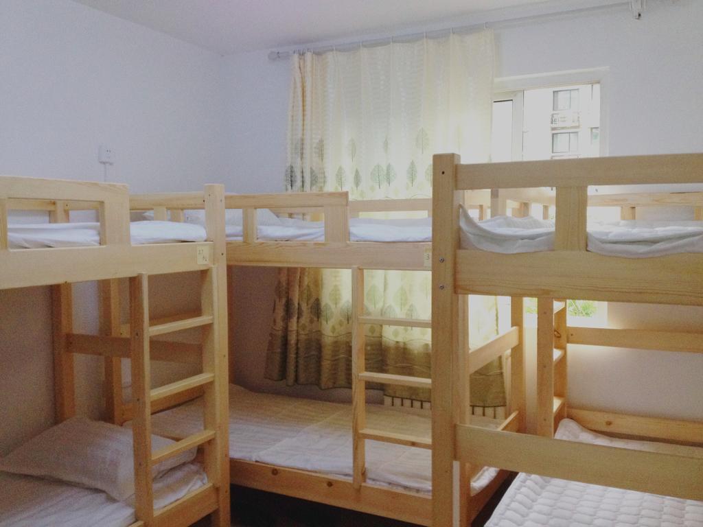 798 International Youth Hostel Jinan Quarto foto